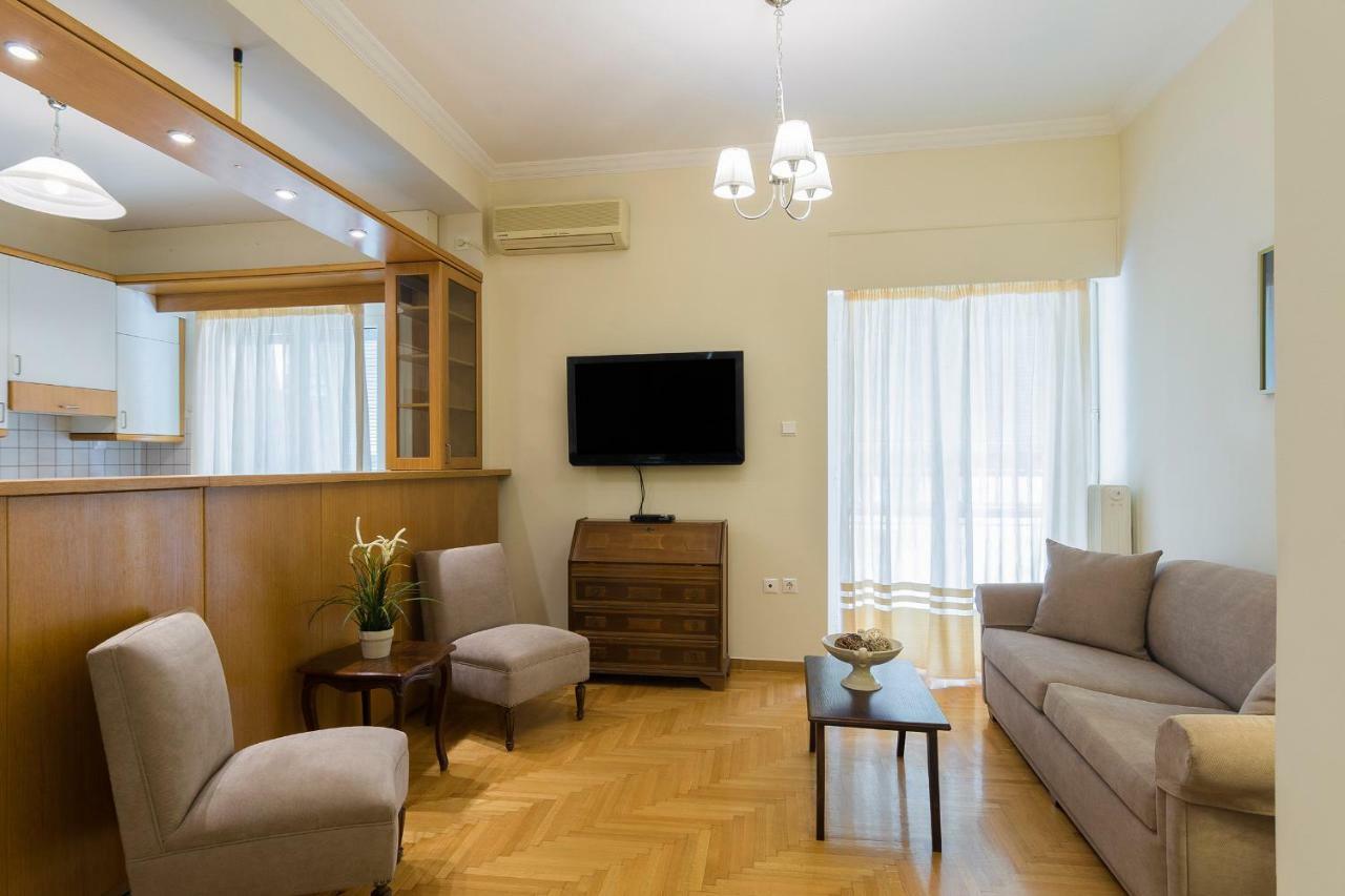 Classy 2 Bedroom Apartment Near Acropolis & Metro Athen Eksteriør bilde