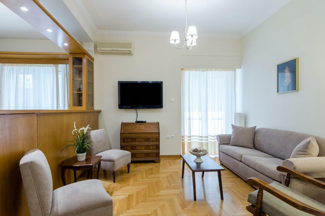 Classy 2 Bedroom Apartment Near Acropolis & Metro Athen Eksteriør bilde