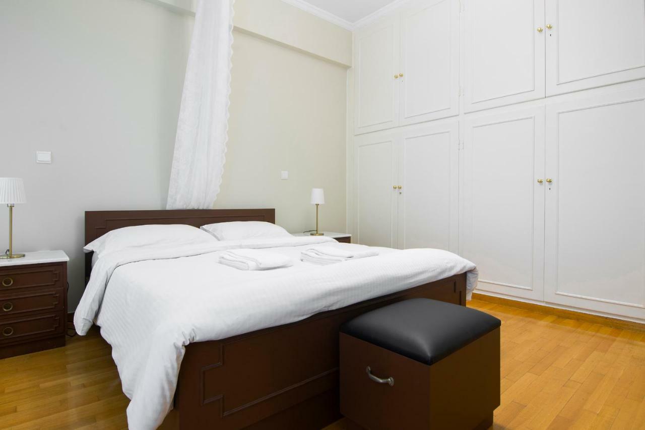 Classy 2 Bedroom Apartment Near Acropolis & Metro Athen Eksteriør bilde